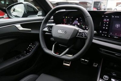 Audi A4 Avant 40 TDI S tronic S line edition (5)