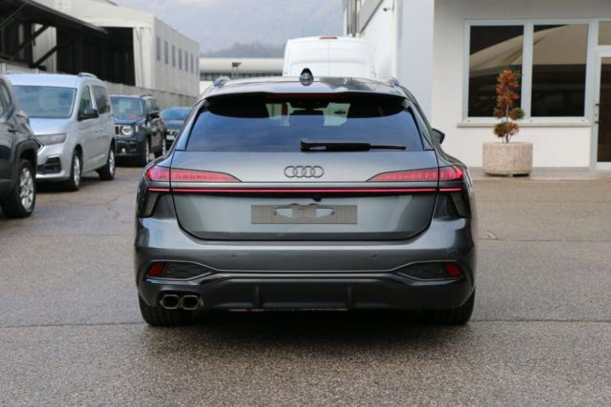 Audi A6 Avant 2.0 tdi mhev + S line edition 204cv s-tronic (13)