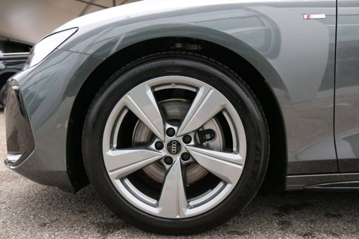 Audi A6 Avant 2.0 tdi mhev + S line edition 204cv s-tronic (4)