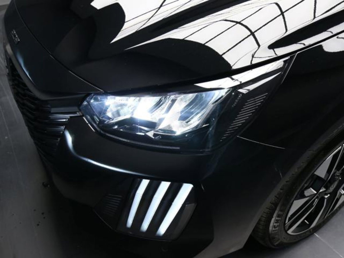 Peugeot 208 PureTech 100 Stop&Start 5 porte Allure (11)