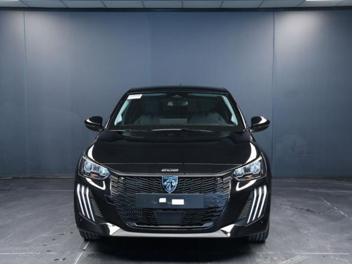 Peugeot 208 PureTech 100 Stop&Start 5 porte Allure (2)