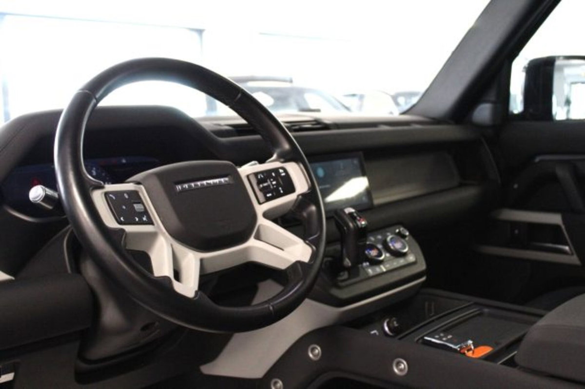 Land Rover Defender 90 3.0D I6 250 CV AWD Auto X-Dynamic S (8)