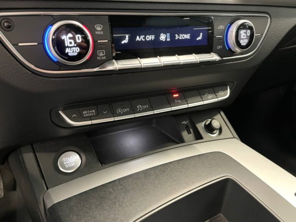 Audi Q5 2.0 tdi mhev+ Business Advanced quattro 204cv s-tronic (13)