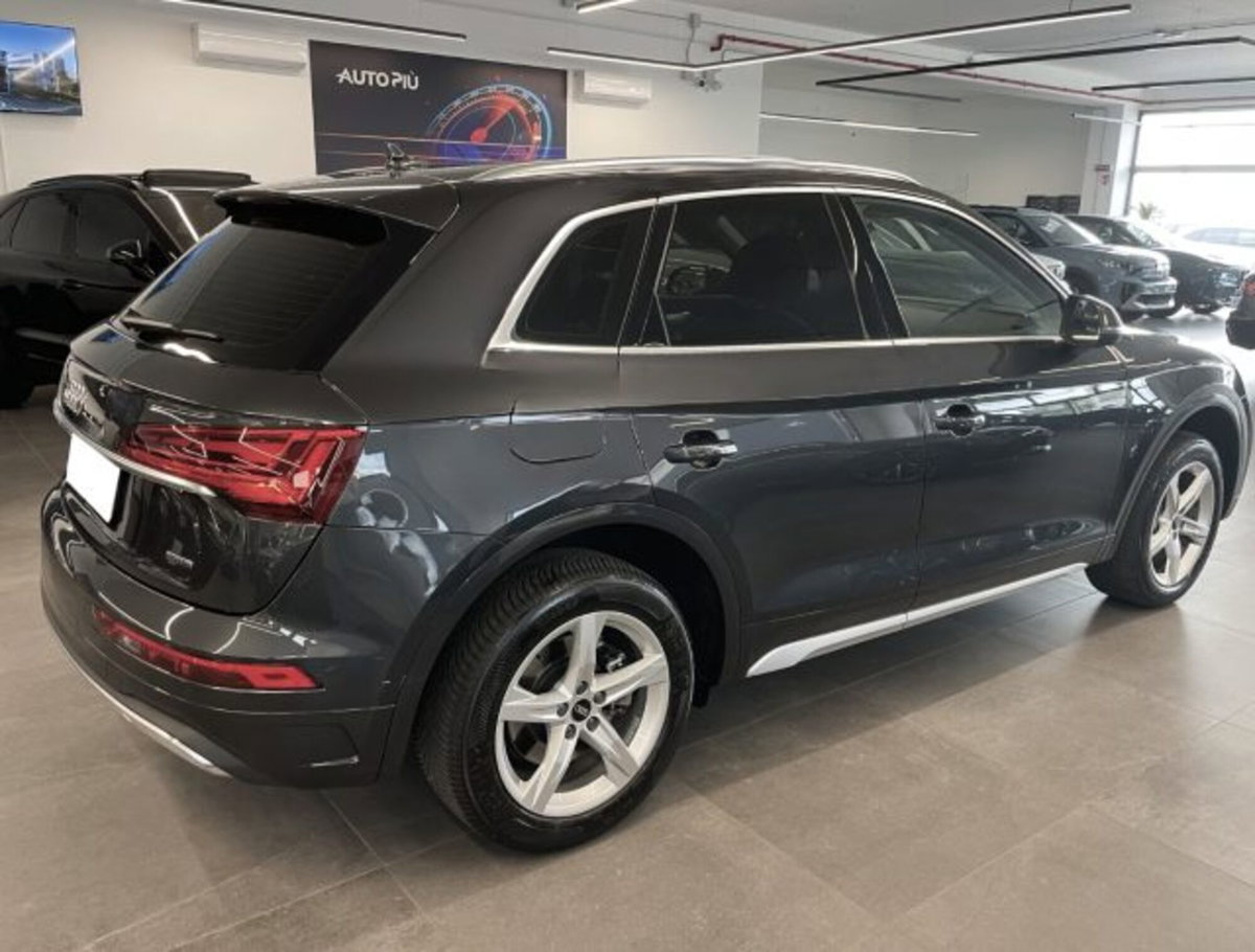 Audi Q5 2.0 tdi mhev+ Business Advanced quattro 204cv s-tronic (16)