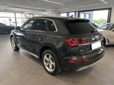 Audi Q5 2.0 tdi mhev+ Business Advanced quattro 204cv s-tronic (3)