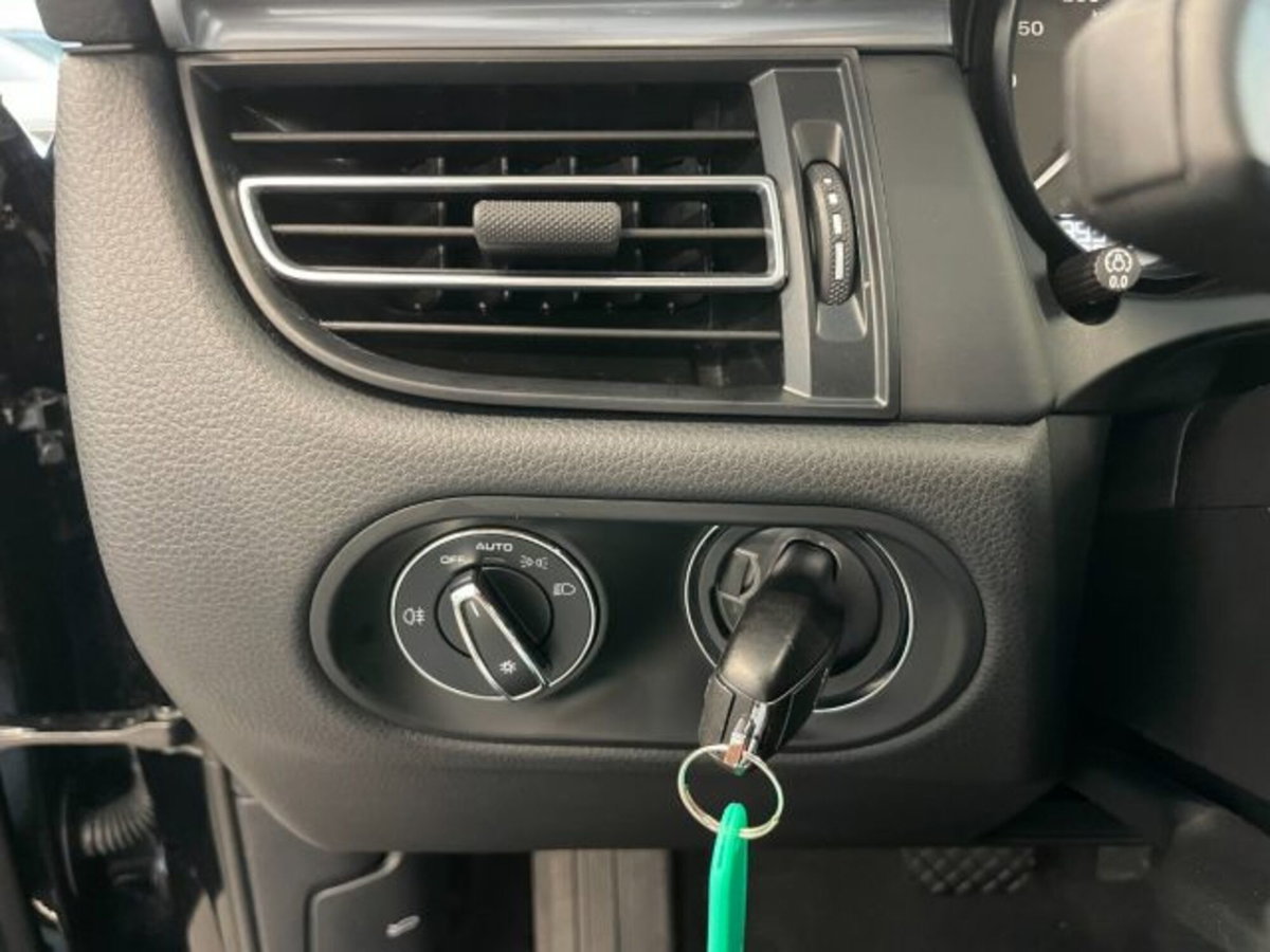 Porsche Macan 2.0 265cv pdk (17)