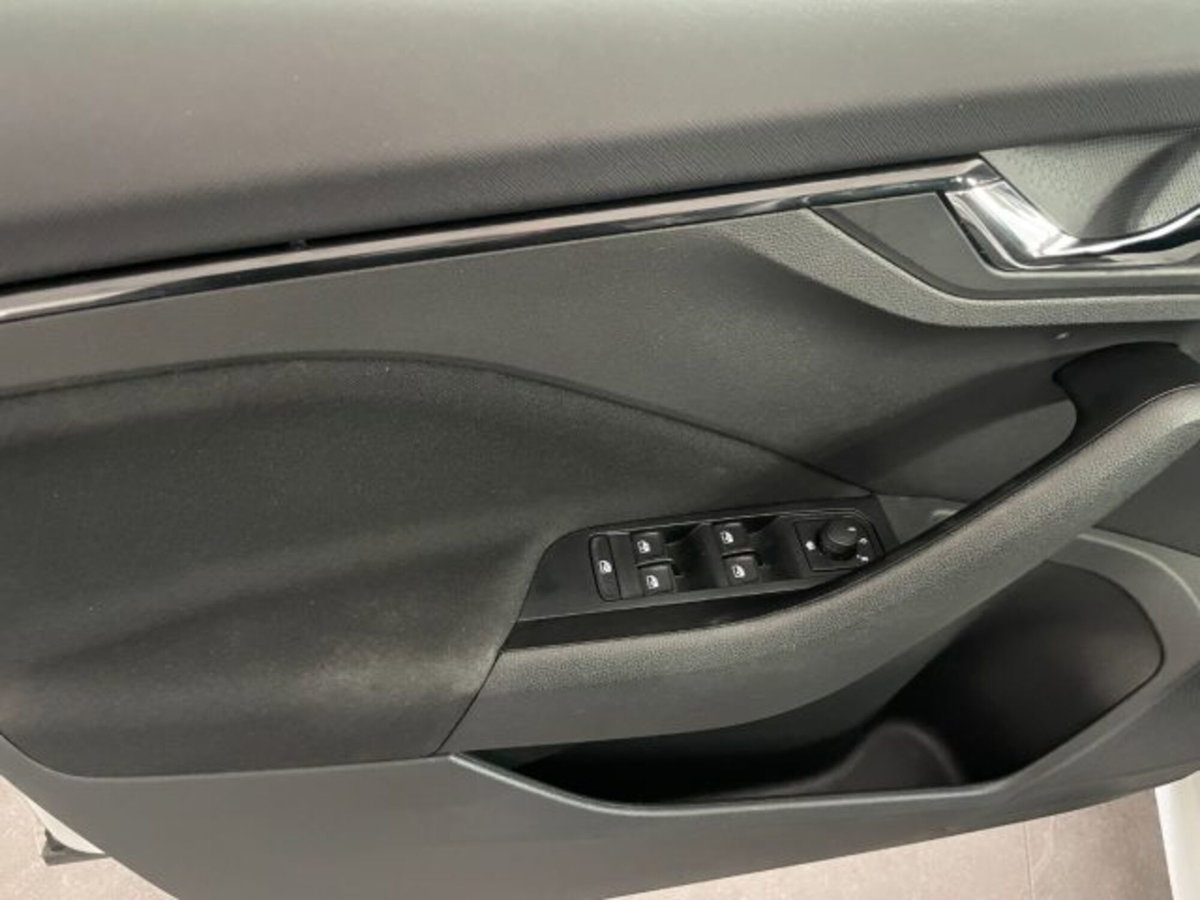 Skoda Kamiq 1.0 TSI Ambition (11)