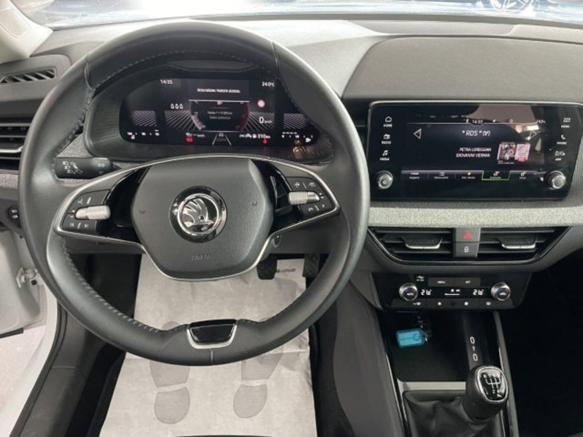 Skoda Kamiq 1.0 TSI Ambition (9)