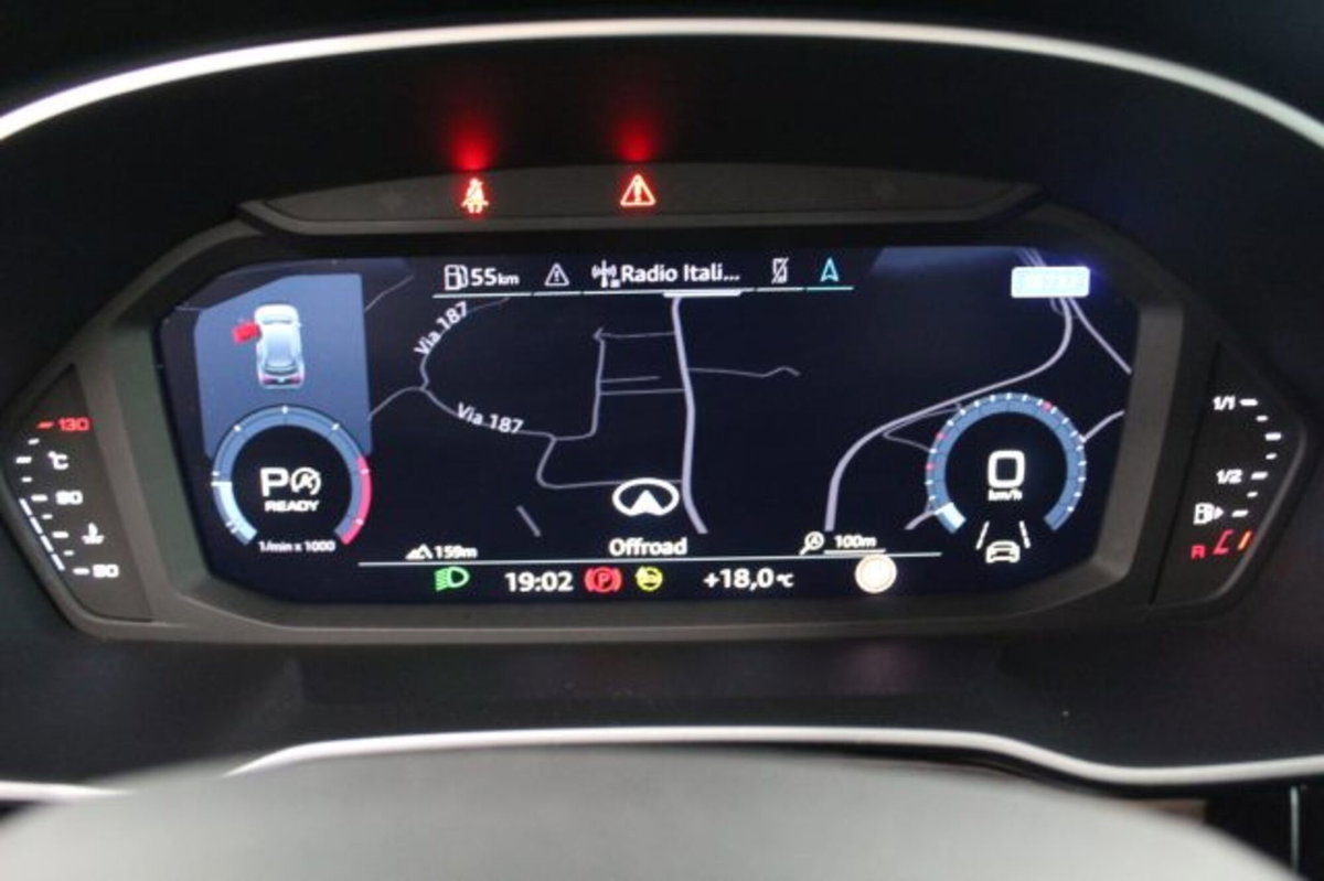 Audi Q3 2.0 tdi Business Advanced 150cv s-tronic (5)