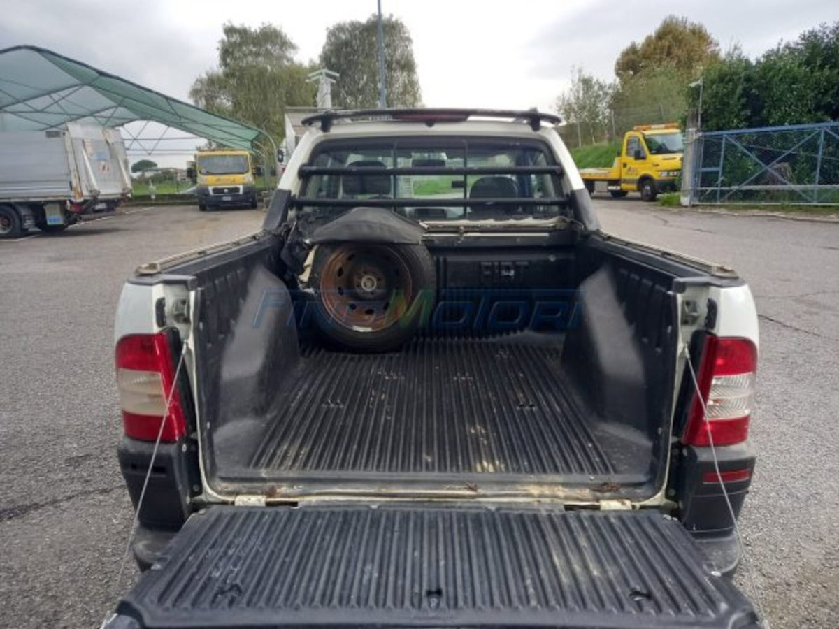 Fiat Strada 1.3 MJT Pick-up (12)