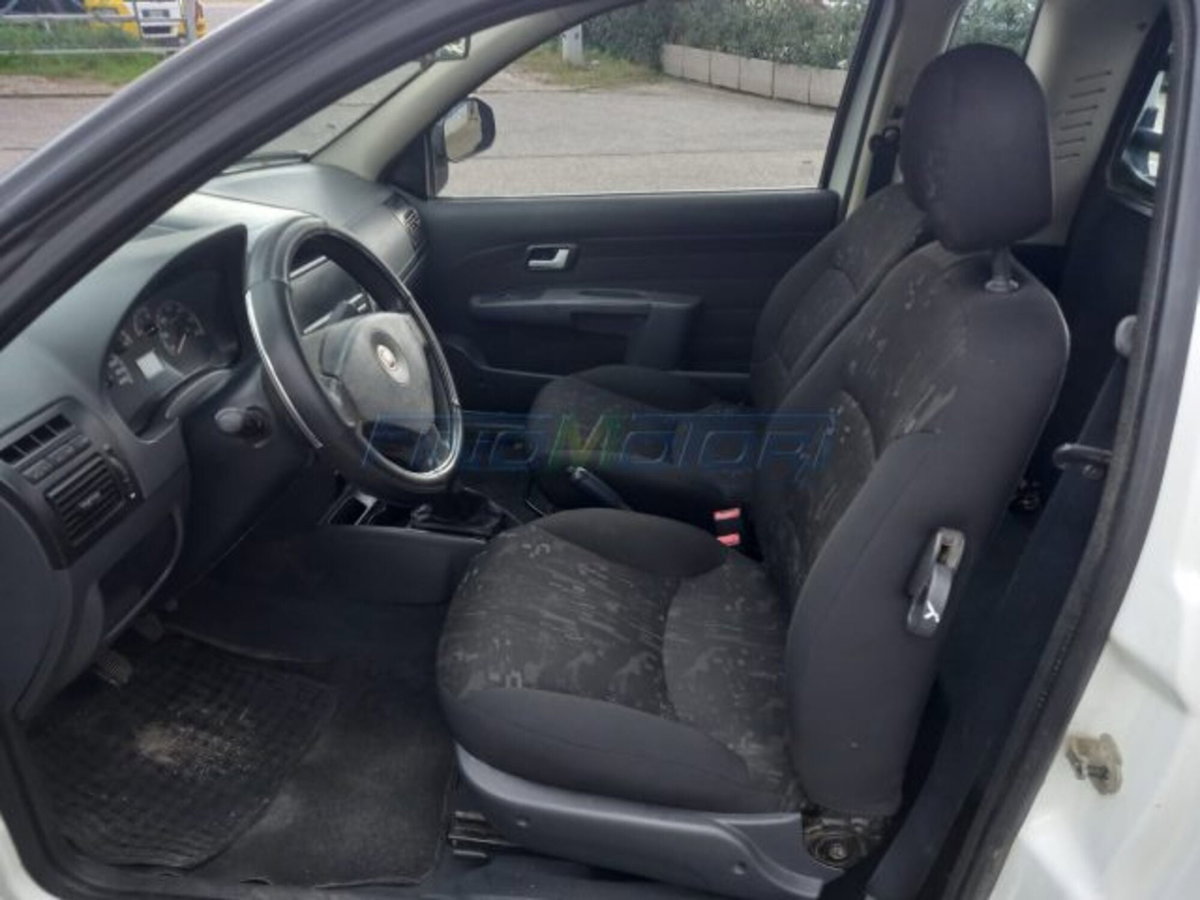 Fiat Strada 1.3 MJT Pick-up (6)