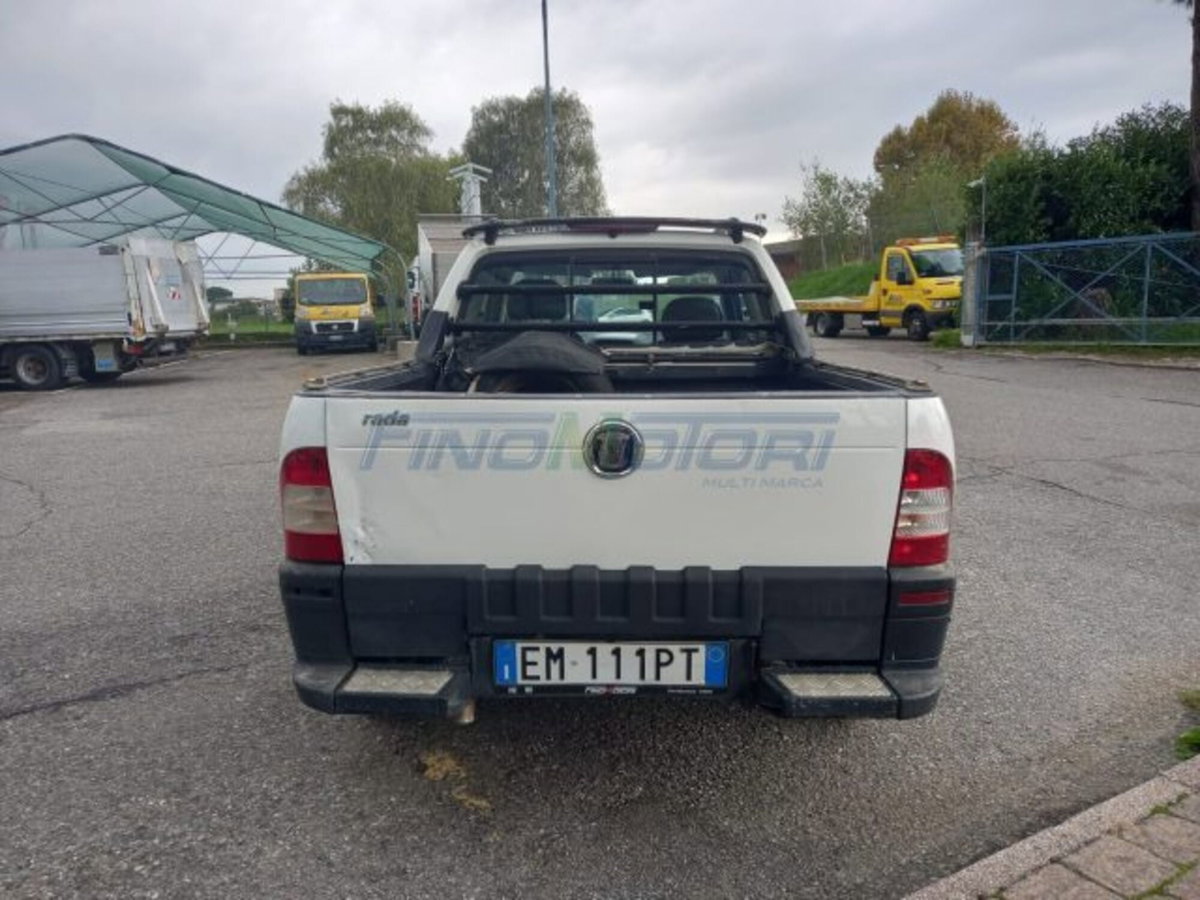 Fiat Strada 1.3 MJT Pick-up (9)