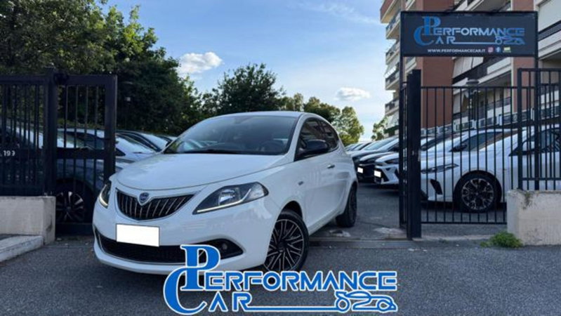 Lancia Ypsilon 1.0 FireFly 5 porte S&S Hybrid Ecochic A. Ferretti