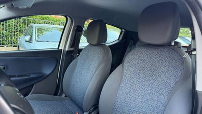 Lancia Ypsilon 1.0 FireFly 5 porte S&S Hybrid Ecochic A. Ferretti (18)