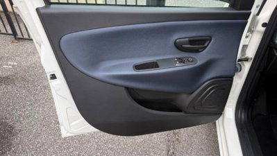 Lancia Ypsilon 1.0 FireFly 5 porte S&S Hybrid Gold Plus (18)