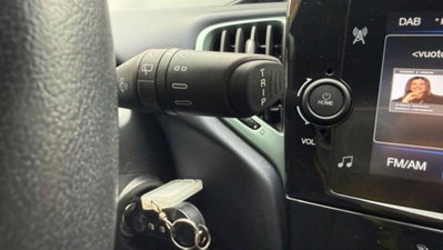 Lancia Ypsilon 1.0 FireFly 5 porte S&S Hybrid Gold Plus (7)