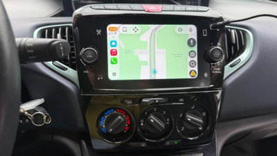 Lancia Ypsilon 1.0 FireFly 5 porte S&S Hybrid Gold Plus (9)
