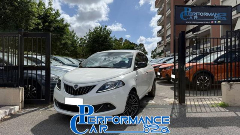 Lancia Ypsilon 1.0 FireFly 5 porte S&S Hybrid Ecochic A. Ferretti