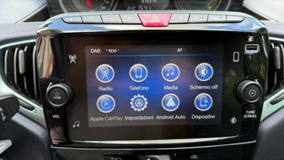 Lancia Ypsilon 1.0 FireFly 5 porte S&S Hybrid Ecochic A. Ferretti (10)