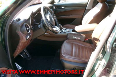 Alfa Romeo Stelvio Stelvio 2.2 Turbodiesel 210 CV AT8 Q4 Ti (9)