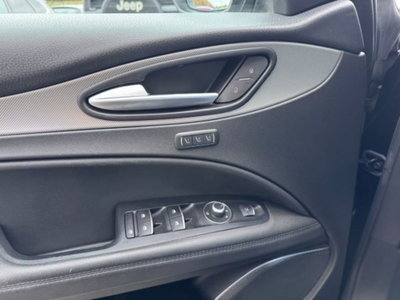 Alfa Romeo Stelvio Stelvio 2.2 Turbodiesel 210 CV AT8 Q4 Veloce Tì (13)