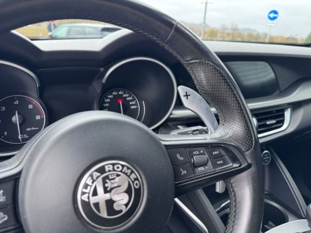 Alfa Romeo Stelvio Stelvio 2.2 Turbodiesel 210 CV AT8 Q4 Veloce Tì (17)