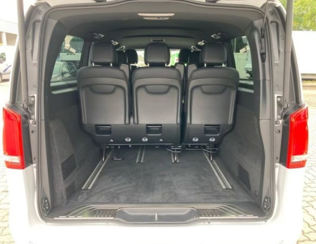 Mercedes-Benz Classe V Extralong 300 d Exclusive auto (12)