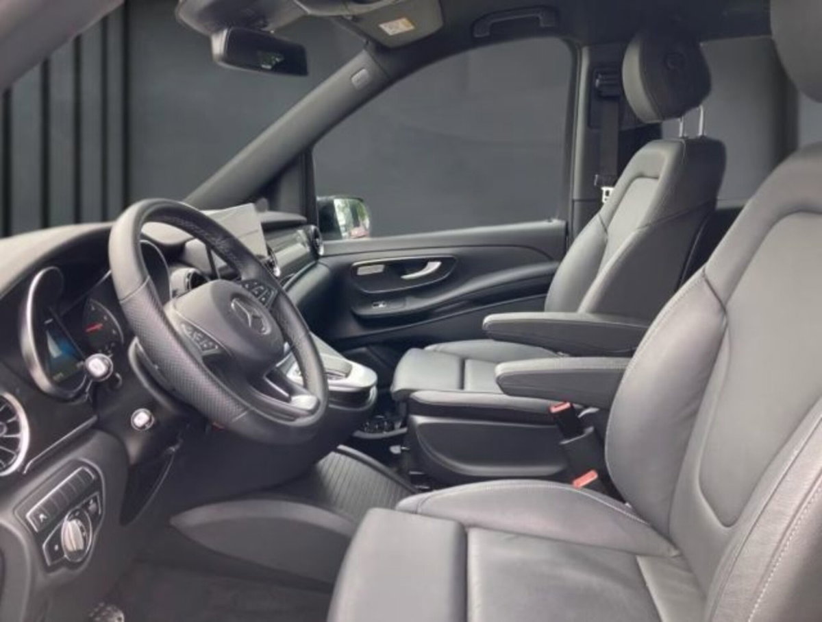 Mercedes-Benz Classe V Extralong 300 d Exclusive auto (5)