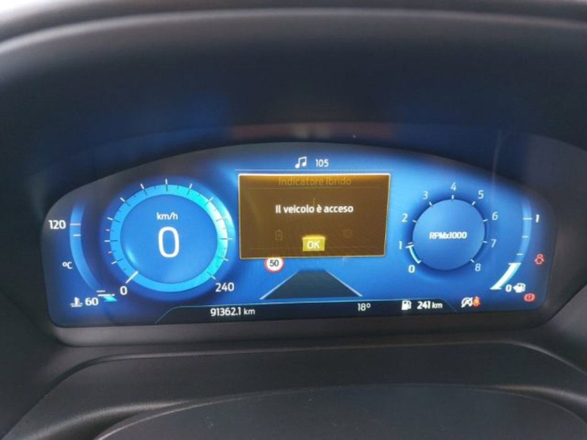 Ford Puma 1.0 EcoBoost Hybrid 125 CV S&S aut. Titanium X (9)
