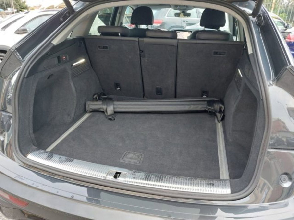Audi Q5 35 TDI S tronic Business Advanced (10)