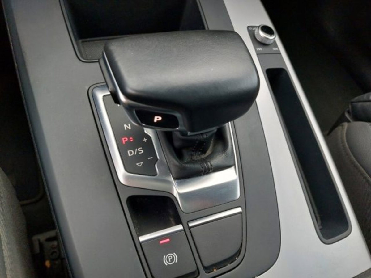 Audi Q5 35 TDI S tronic Business Advanced (14)