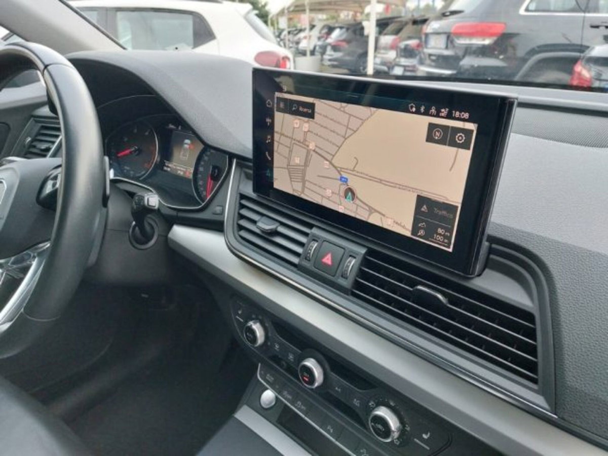 Audi Q5 35 TDI S tronic Business Advanced (9)