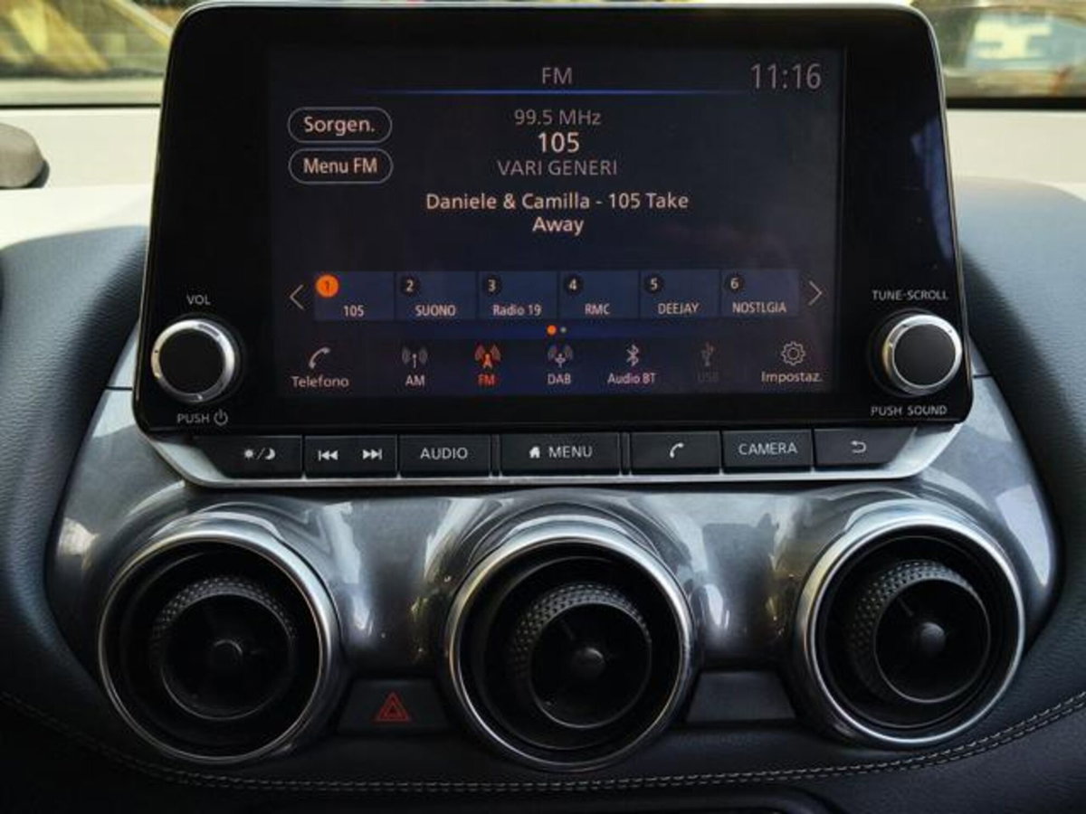 Nissan Juke 1.0 dig-t N-Connecta 114cv (11)