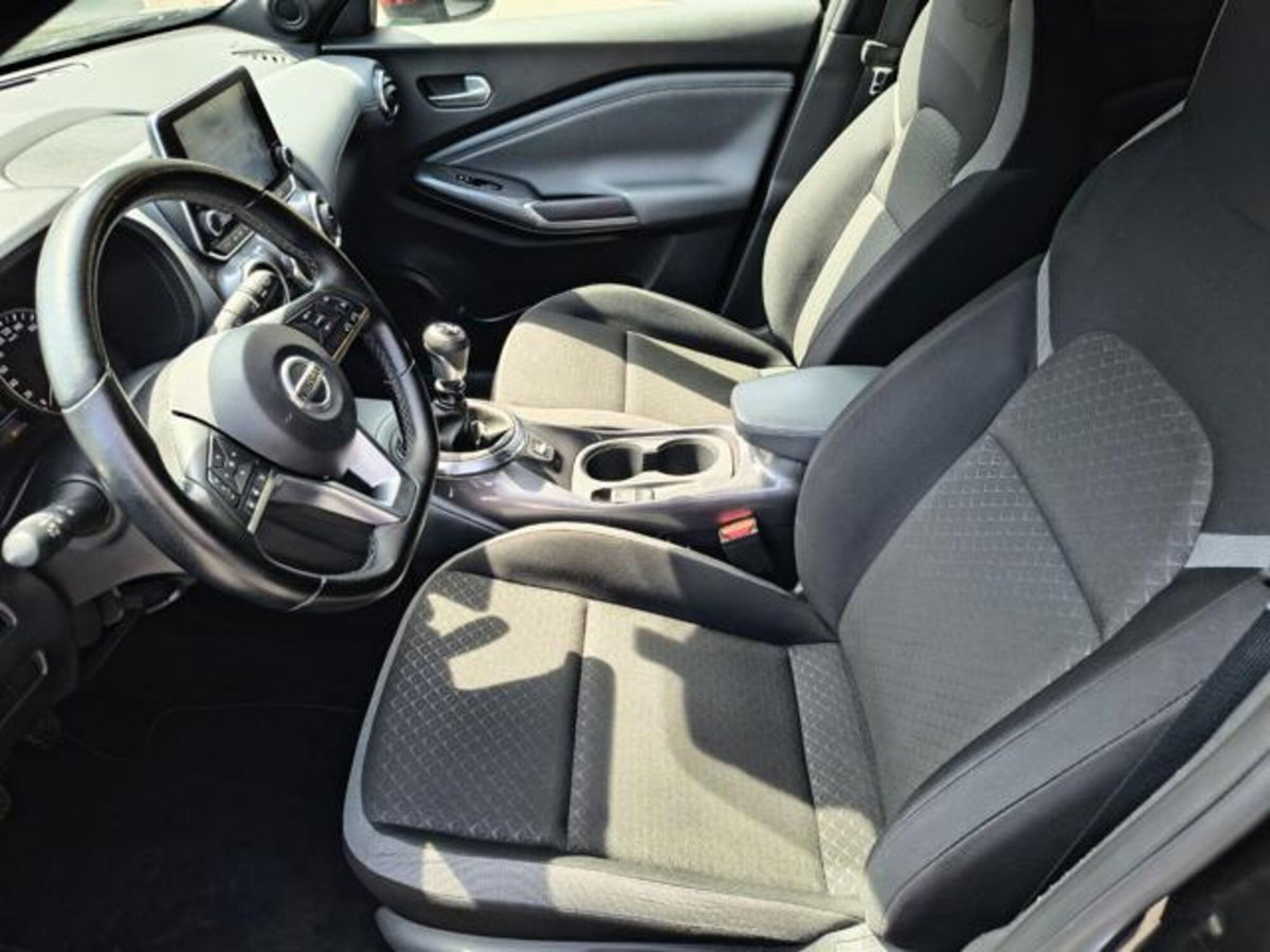 Nissan Juke 1.0 dig-t N-Connecta 114cv (14)