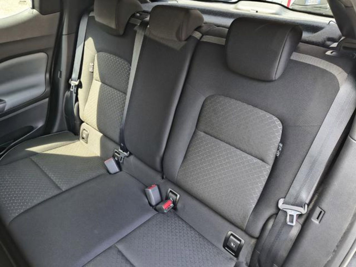 Nissan Juke 1.0 dig-t N-Connecta 114cv (15)