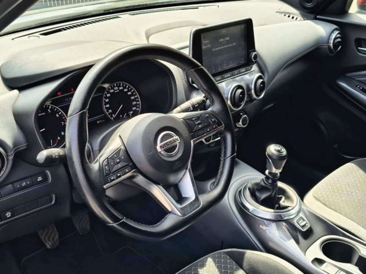Nissan Juke 1.0 dig-t N-Connecta 114cv (8)