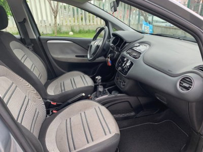 Fiat Punto Evo 1.4 5 porte Active Natural Power (12)