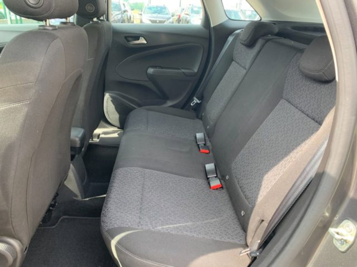 Opel Crossland X 1.2 12V Innovation (10)