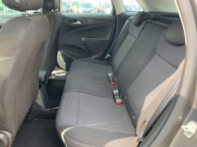 Opel Crossland X 1.2 12V Innovation (10)