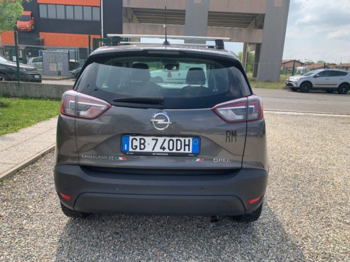Opel Crossland X 1.2 12V Innovation (6)