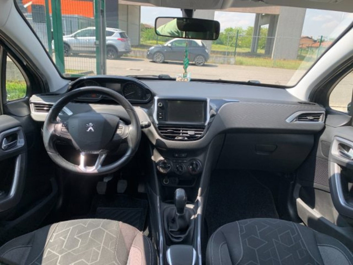 Peugeot 2008 100 Active (13)