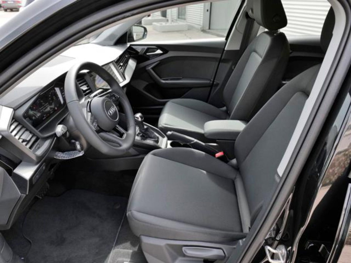 Audi A1 allstreet 30 1.0 tfsi Business 116cv (6)