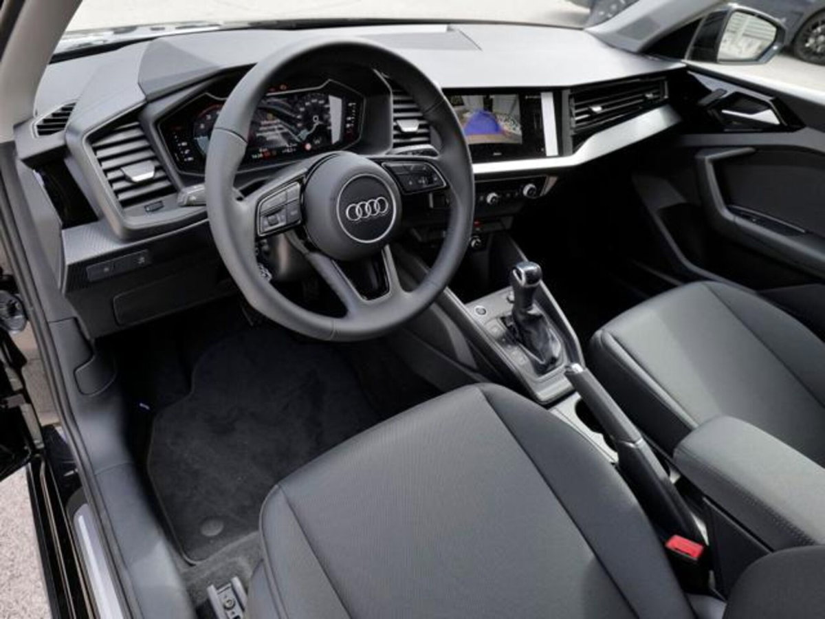 Audi A1 allstreet 30 1.0 tfsi Business 116cv (7)