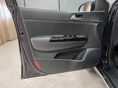 Kia Sportage 1.6 CRDI 115 CV 2WD Style (16)