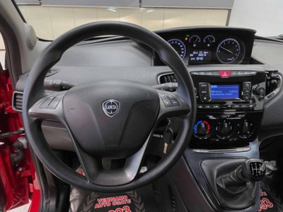 Lancia Ypsilon 1.0 FireFly 5 porte S&S Hybrid Ecochic Silver (20)