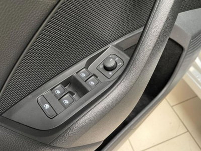 Skoda Octavia Station Wagon 2.0 TDI SCR 150 CV Wagon Executive (10)
