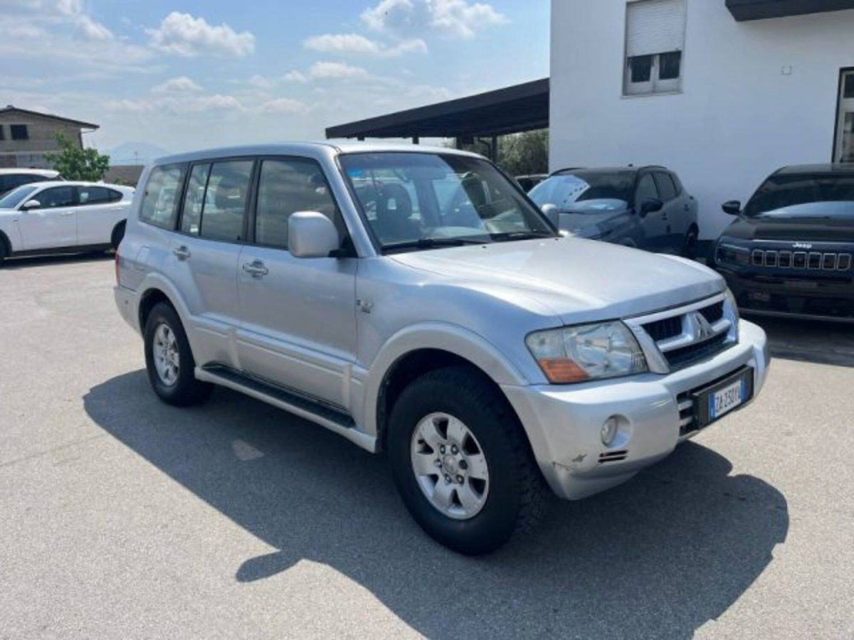 Mitsubishi Pajero 3.2 16V DI-D 5p. aut. Intense