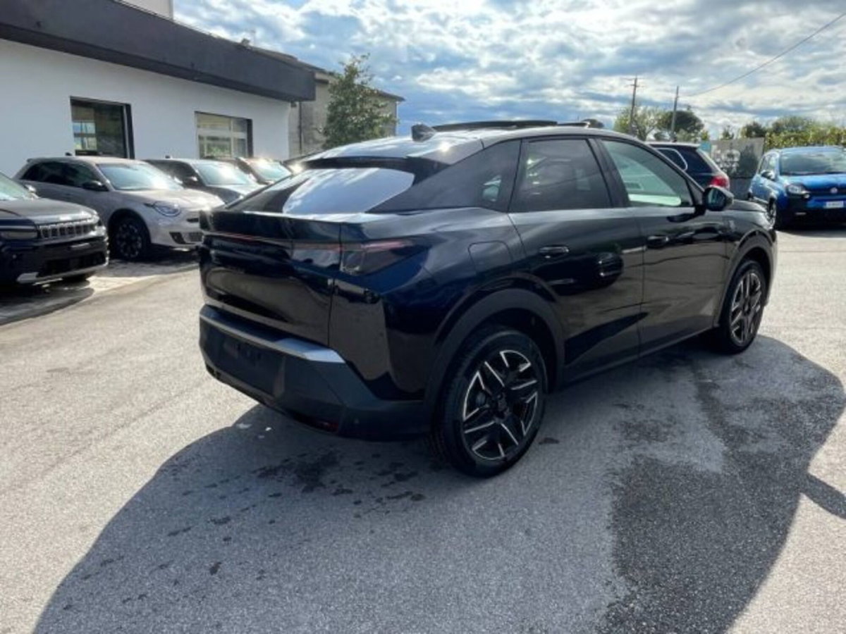 Peugeot 3008 1.2 hybrid GT Exclusive 145cv e-dcs6 (4)