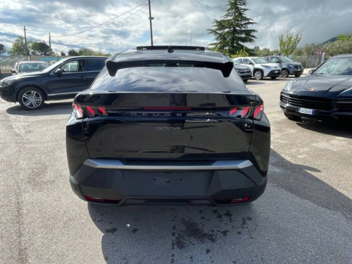 Peugeot 3008 1.2 hybrid GT Exclusive 145cv e-dcs6 (5)