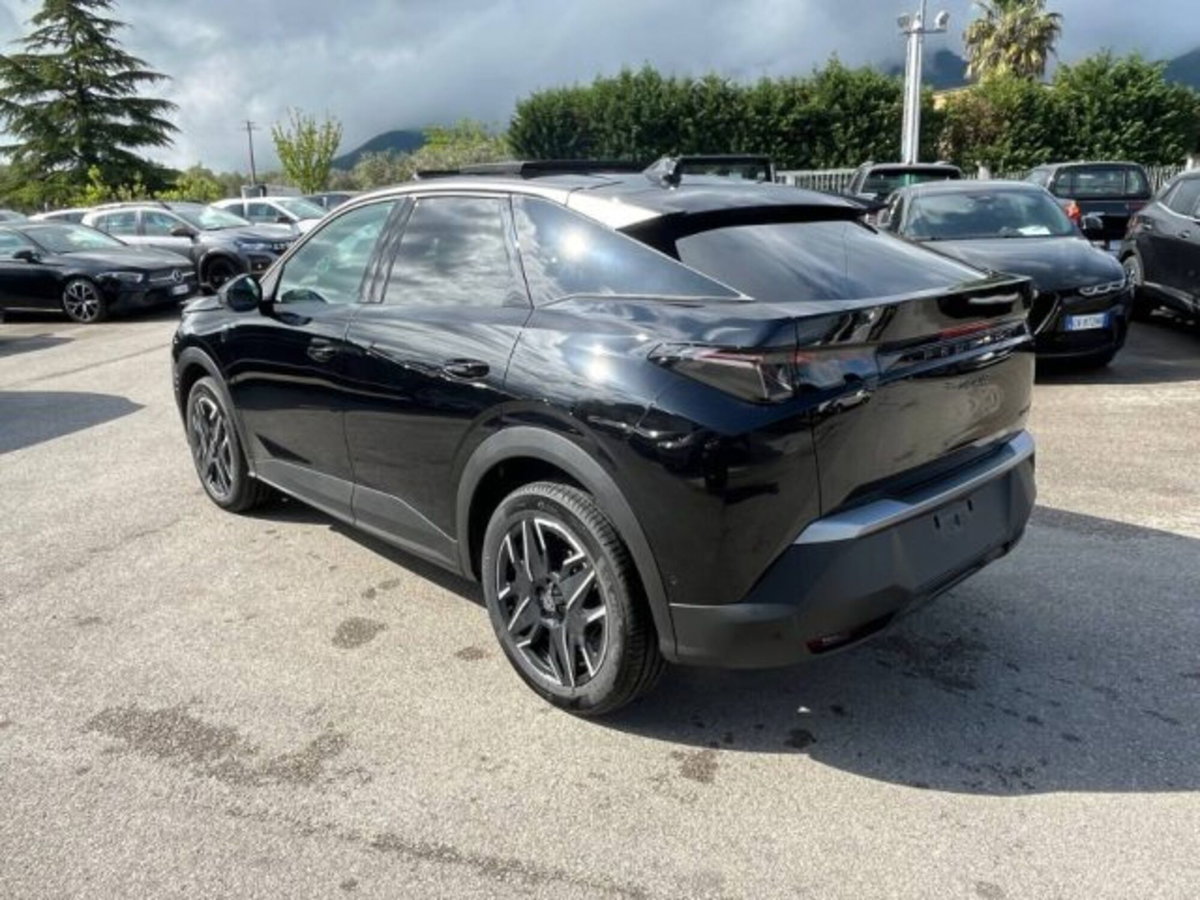 Peugeot 3008 1.2 hybrid GT Exclusive 145cv e-dcs6 (7)